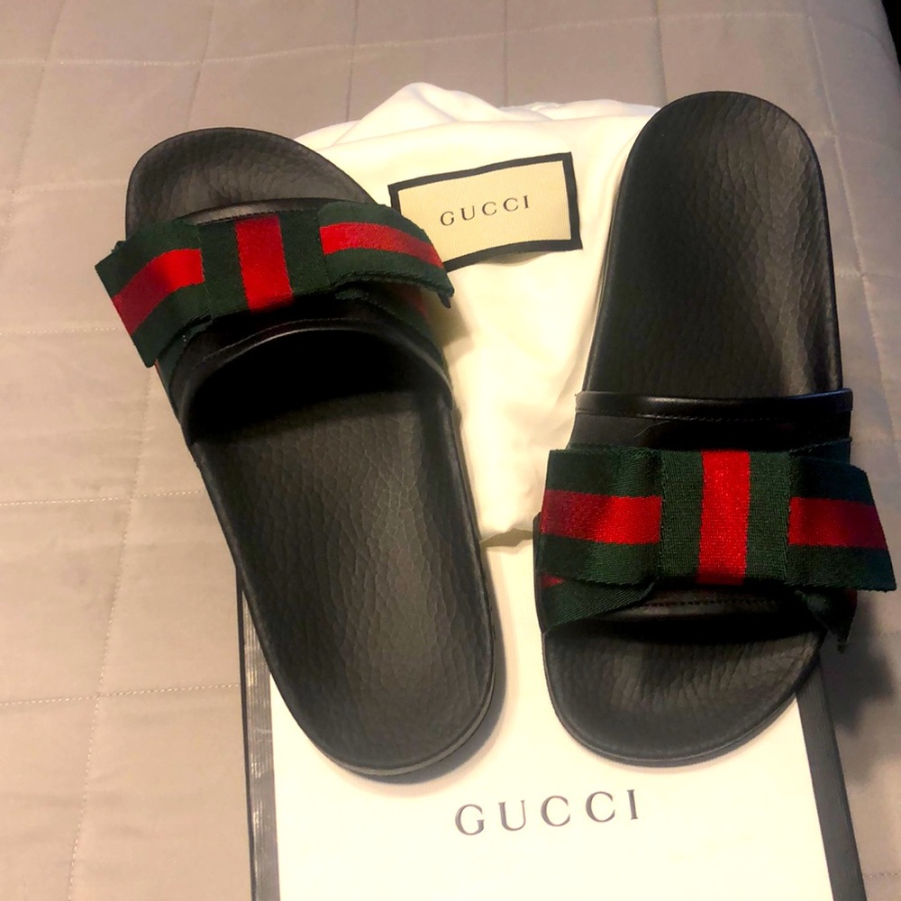 NIB Authentic Gucci slides Sz 36 (6)